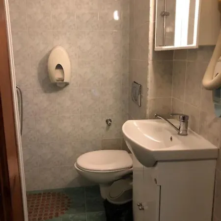 Maxim - Free Parking Pensiune Varna