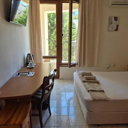 Maxim - Free Parking Varna