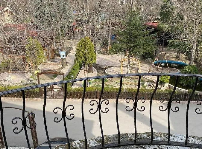 Maxim - Free Parking 3*