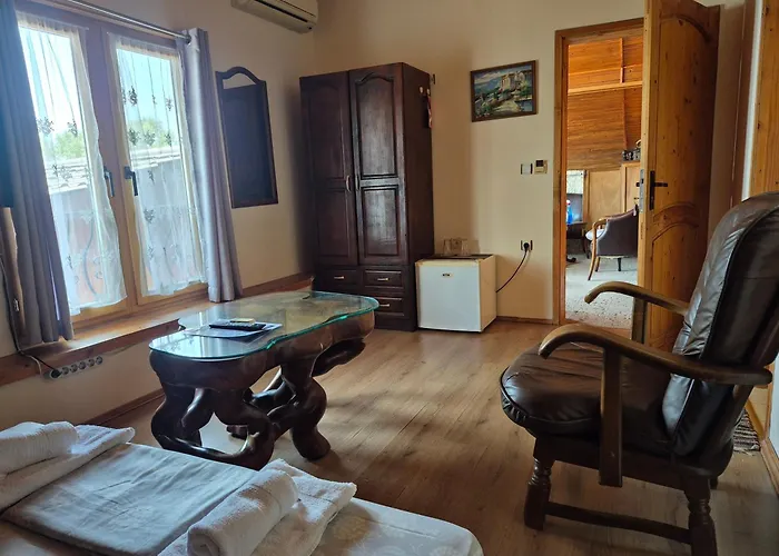 Guest house Maxim - Free Parking