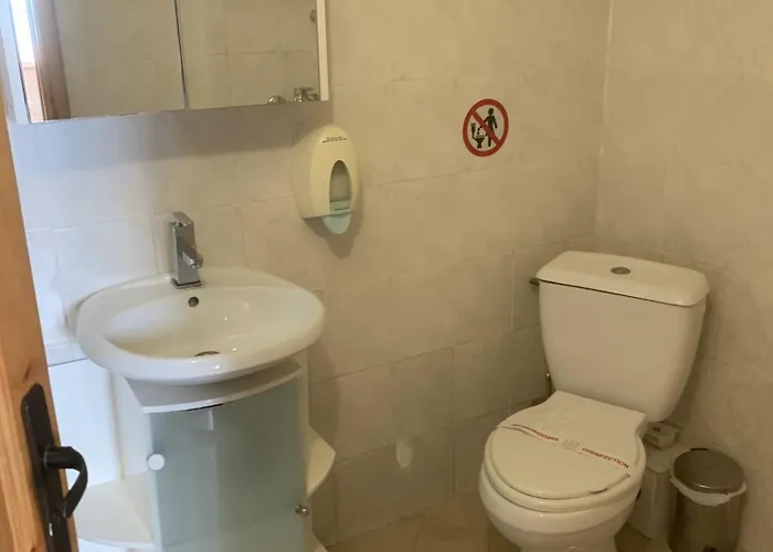 Guest house Maxim - Free Parking 3*