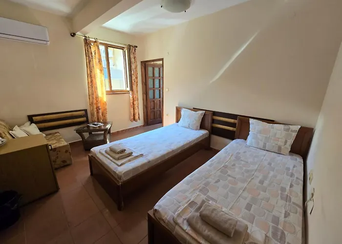 Pensionat Maxim - Free Parking 3*