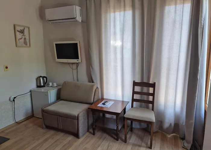 Maxim - Free Parking 3* Varna