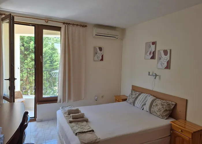 Pensionat Maxim - Free Parking 3*