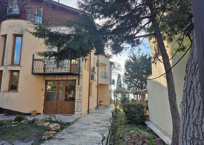 Guest house Maxim - Free Parking