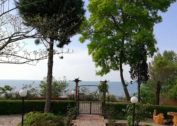 Pensionat Maxim - Free Parking 3*