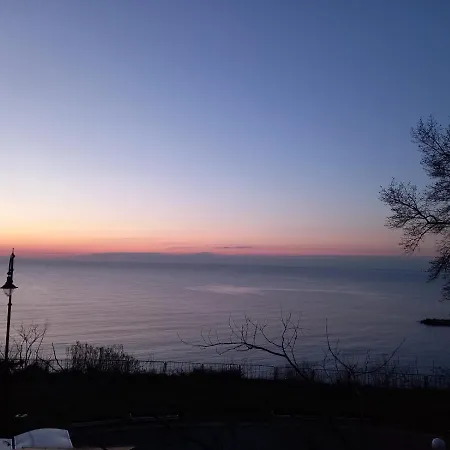 Casa de hóspedes Maxim - Free Parking Varna