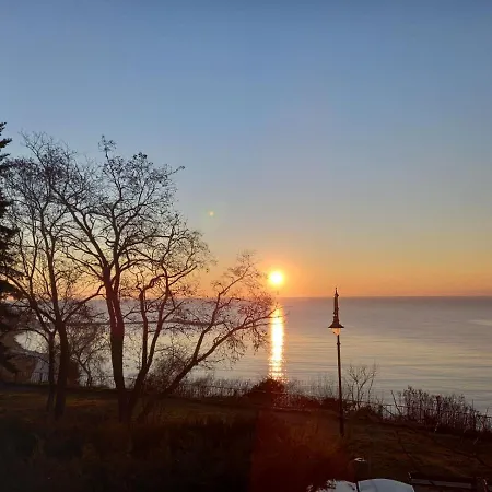 Maxim - Free Parking 3*