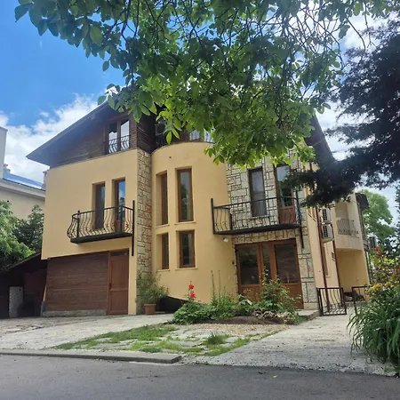 Maxim - Free Parking 3*