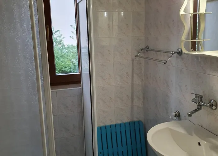 Maxim - Free Parking