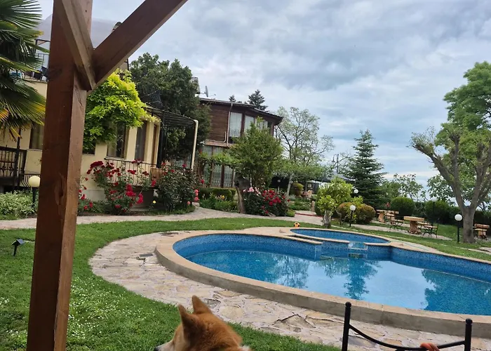 Гостевой дом Maxim - Free Parking 3*